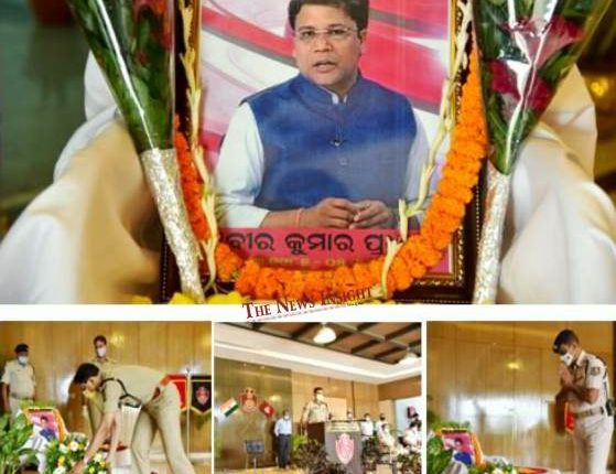 Commissionerate Police pays tributes to Prabir Pradhan