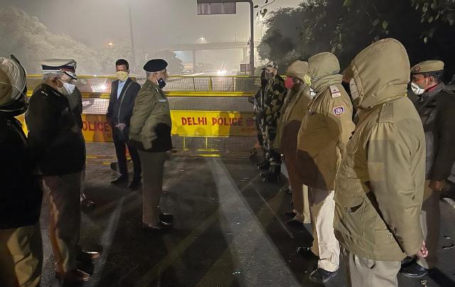 Lockdown in Delhi-Know What's Allowed