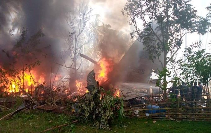 17 killed, 40 injured in Philippine military C-130 Hercules aircraft crash