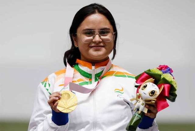 Shooter Avani Lekhara becomes first Indian Woman to win Gold at Paralympics