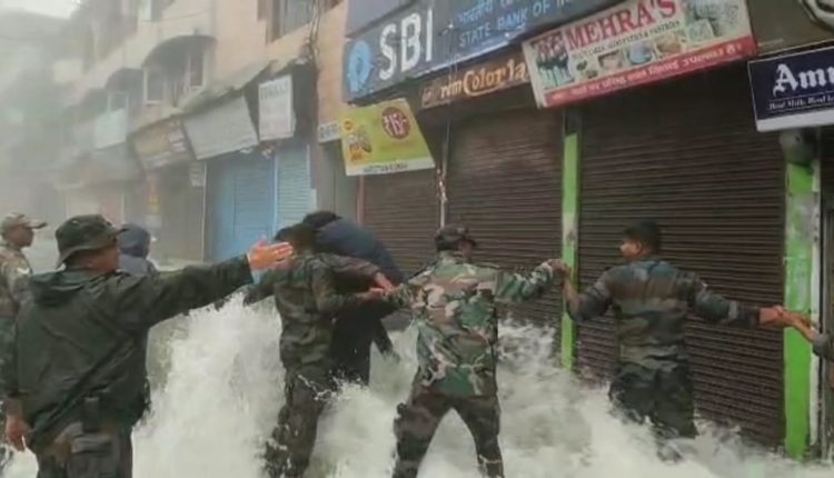 54 killed, 19 injured and 5 people missing due to heavy rainfall in Uttarakhand.