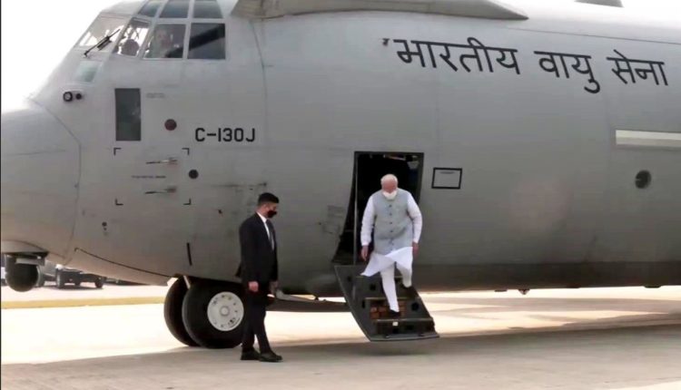 PM Modi lands on Purvanchal expressway in C-130J Aircraft