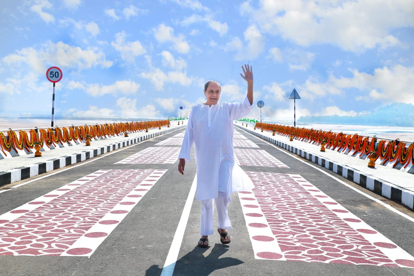 Odisha CM Naveen Patnaik inaugurates T-Setu in Cuttack