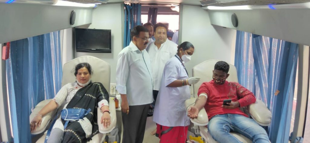 Mobile Blood Donation Camp by Odisha Mo Parivar & Jai Odisha