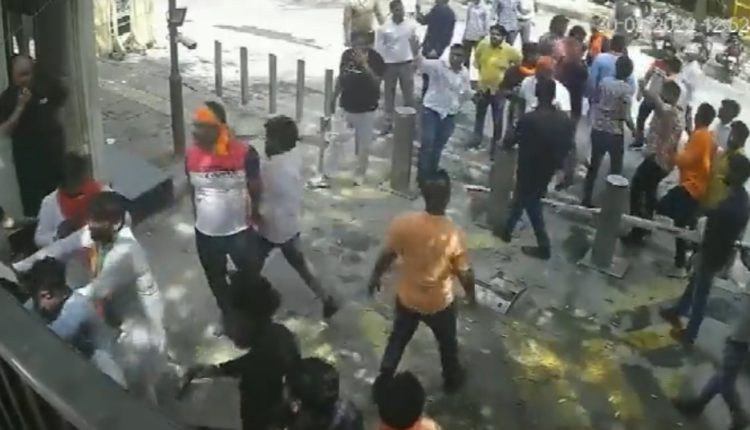 Violence Arvind Kejriwal Residence Delhi