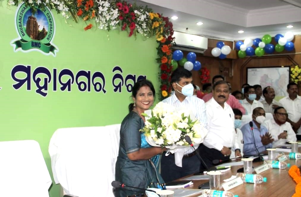 Sulochana Das sworn-in as Mayor of Bhubaneswar