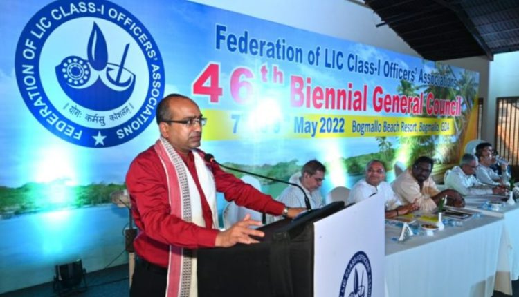 Sujeet Kumar selected as Chairman of Federation of LIC Association