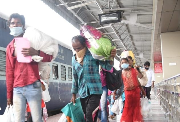 Indian Railways announces New Luggage Rules; Check Limit, Charges