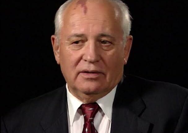 Mikhail Gorbachev Dies at 91