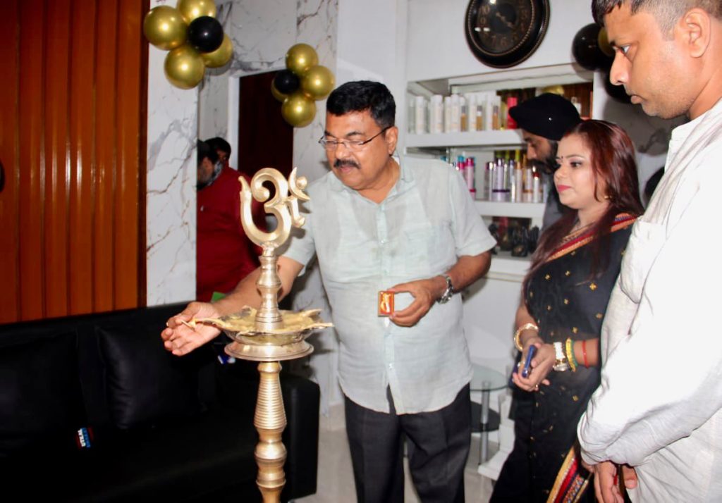 Unisex Salon Lounge 360 launched in Bhubaneswar 