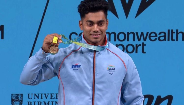 Achinta Sheuli wins the Gold in Men's 73kg Weightlifting at the CWG 2022 with a total lift of 313 Kg - India's 3rd Gold at the Commonwealth Games 2022.