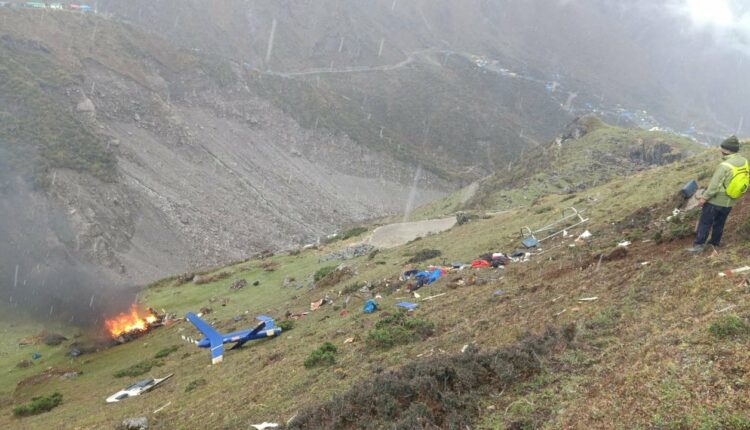Kedarnath helicopter crash: Death toll rises to 7; DGCA begins probe into the incident.