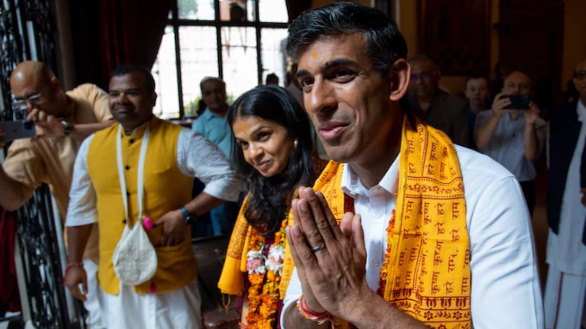 UK-PM Race: Indian descent Rishi Sunak all set to become the Prime Minister of UK after his rival Boris Johnson Withdrew his candidacy.