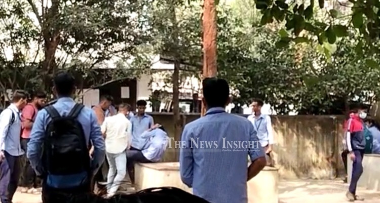 Seniors thrash +2 Student in BJB Junior College, Bhubaneswar