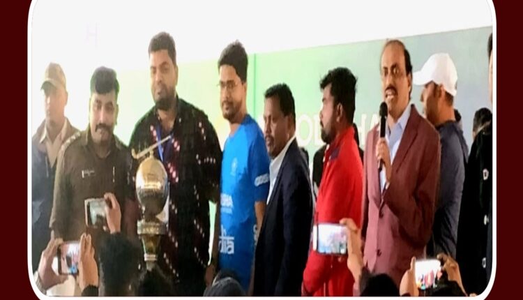 The Trophy of FIH Odisha Men’s Hockey World Cup-2023 was received an overwhelming welcome at Bhadrak Autonomous College.