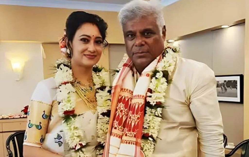 Actor Ashish Vidyarthi tied the knot for the second time with fashion entrepreneur Rupali Barua at the age of 60.