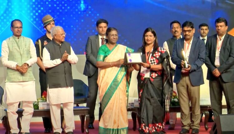 Bhubaneswar clinches the title of Best Smart City in 'Eastern Region' award at the India Smart Cities Conclave 2023.