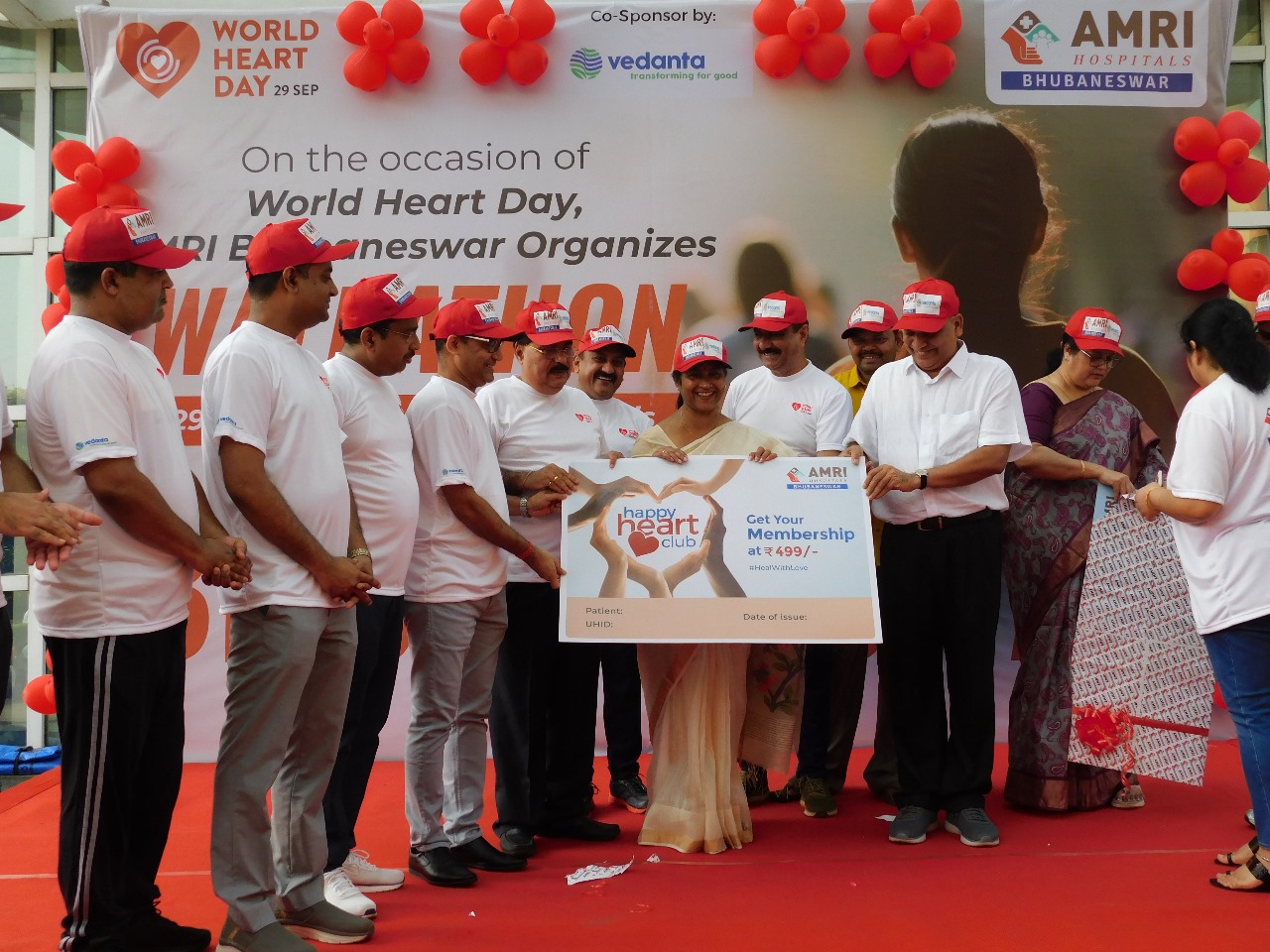 AMRI Hospitals organizes Walkathon to Commemorate World Heart Day 2023