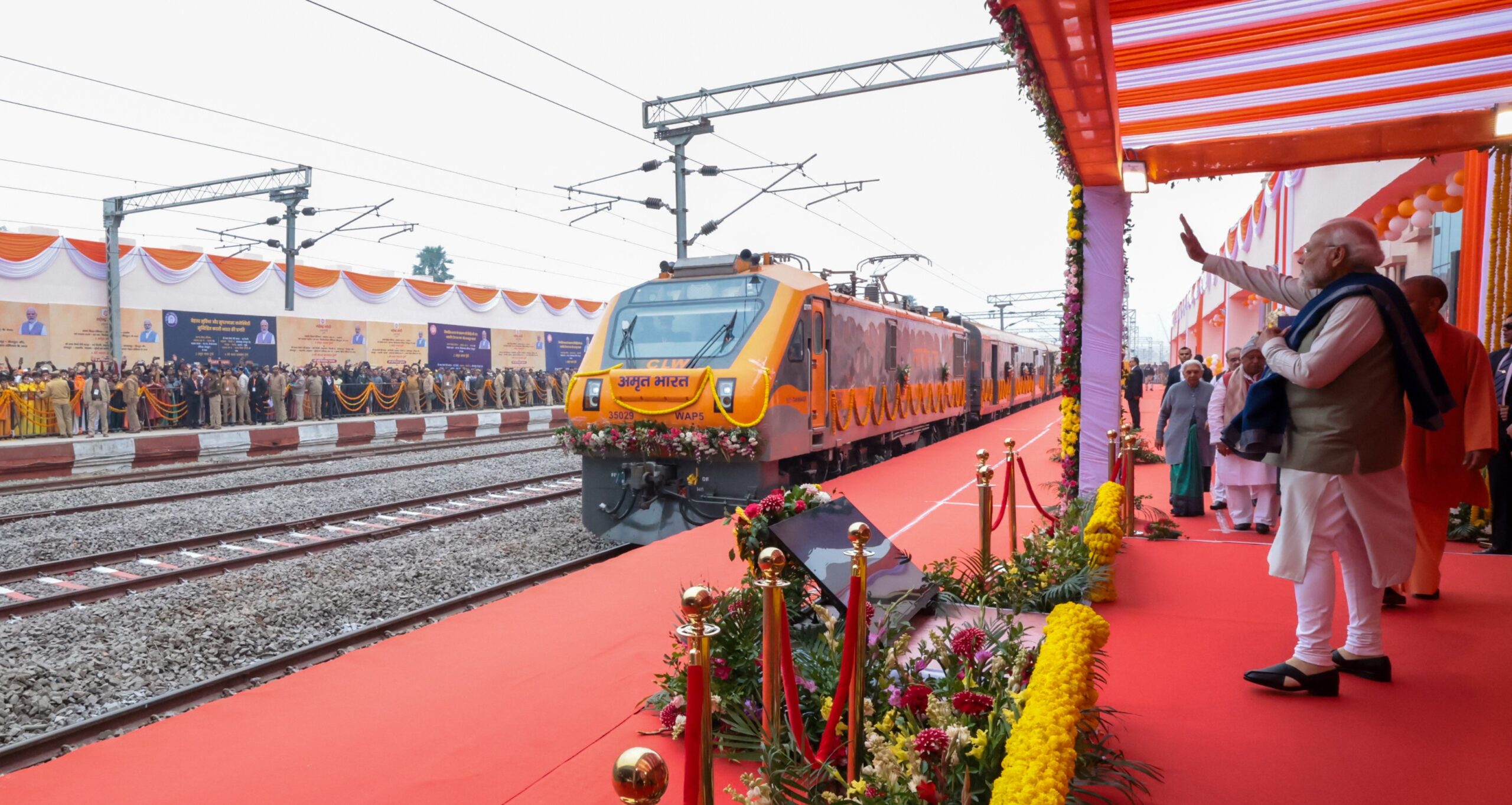 Prime Minister Narendra Modi today inaugurated the Maharishi Valmiki International Airport Ayodhya Dham, redeveloped Ayodhya Dham Railway Station and flagged off 2 new Amrit Bharat trains and 6 new Vande Bharat Trains.