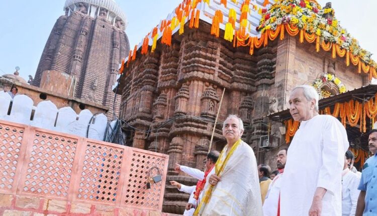 Chief Minister Naveen Patnaik on Wednesday dedicated the much-awaited Shreemandira Parikrama Prakalpa or Srimandir Heritage Corridor project to the public.