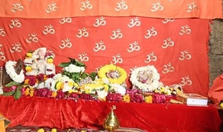 Puja held at ‘Vyas Ji ka Tehkhana' inside Gyanvapi Mosque in Varanasi. Hindu side announces schedule of five 'aartis' in Gyanvapi complex.