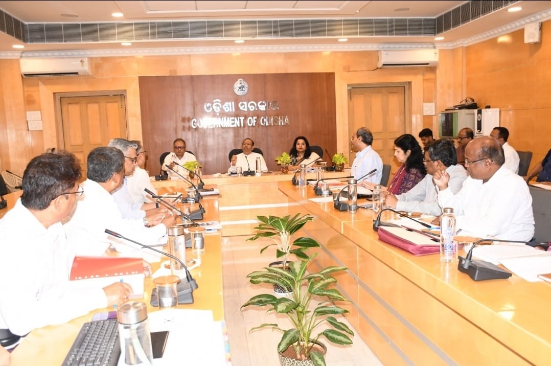 The State Level Single Window Clearance Authority (SLSWCA) today approved 22 industrial projects worth Rs 4,066.71 crore in Odisha with employment generation potential of 25,525 persons.