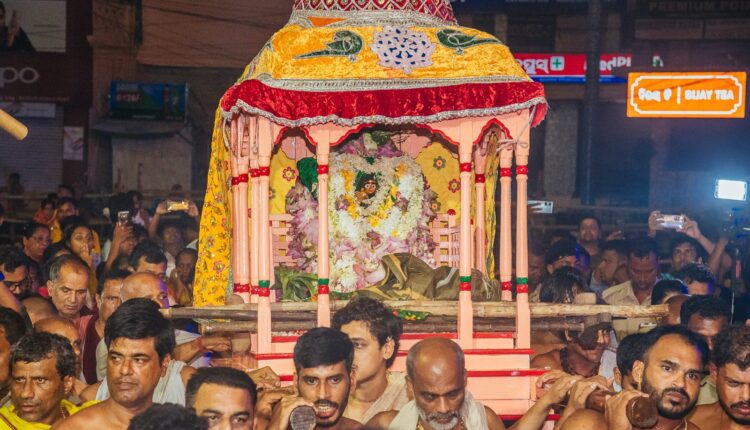 Hera Panchami Niti rituals are performed at the Gundicha temple on the fifth day of Ratha Jatra yesterday. 