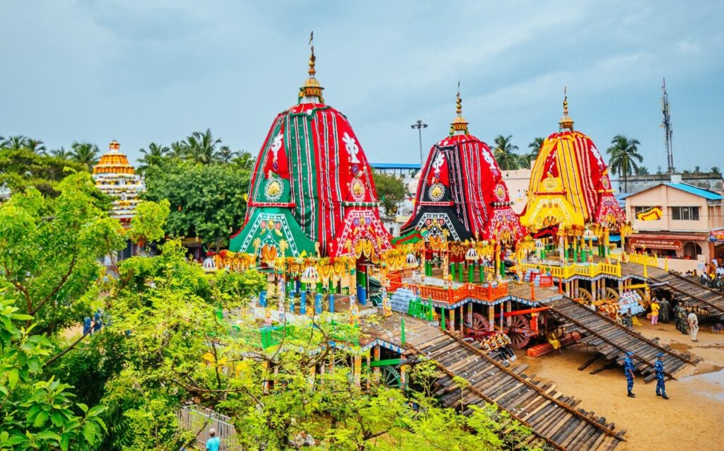 Bahuda Jatra 2024 Updates: ‘Pahandi’ of Holy Trinity will be carried out at around 12 PM. Pulling of chariots scheduled at 4 PM. 'Pahandi' of Lord Sudarshan begins ahead of schedule.