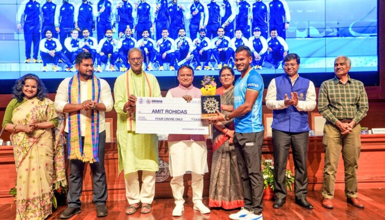 Odisha CM felicitated hockey player Amit Rohidas with a cash award of Rs 4 Cr on being the only Odia player to win two Olympic medals.