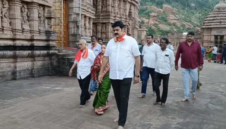 BJD Fact Finding Team at Tara Tarini Temple