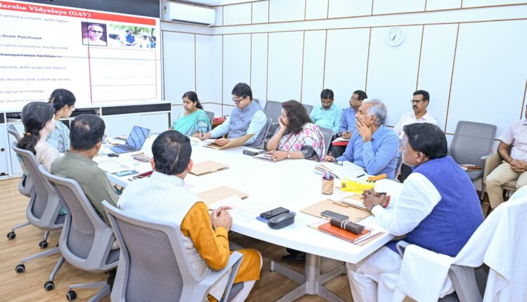 Odisha to set up 835 Model Primary Schools under Godabarish Mishra Adarsha Prathamik Vidyalaya scheme with over Rs 5000 crore investment.