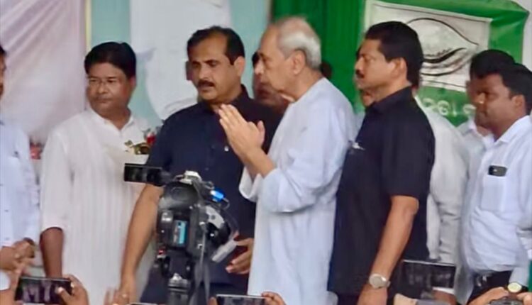 Naveen Patnaik hits campaign trail in Nuapada