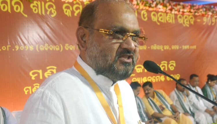 Moquim targets Bhakta Das, Rahul Gandhi, Kharge