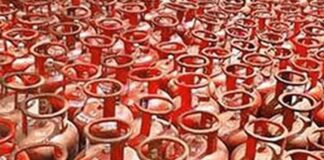 Commercial LPG price rises by Rs 993 to ₹3,071; domestic cylinder rates unchanged. Prices of 5 kg FTL Cylinders, increased by Rs 261.