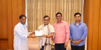Himanta Biswa Sarma thanks MP Dilip Ray for Contribution to Assam CMRF