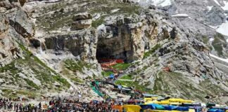 The annual Amarnath Yatra resumed from Jammu on Saturday after remaining suspended for six days due to inclement weather.
